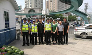 居然所见，皆有温度——安徽分公司淮南店慰问一线交警 